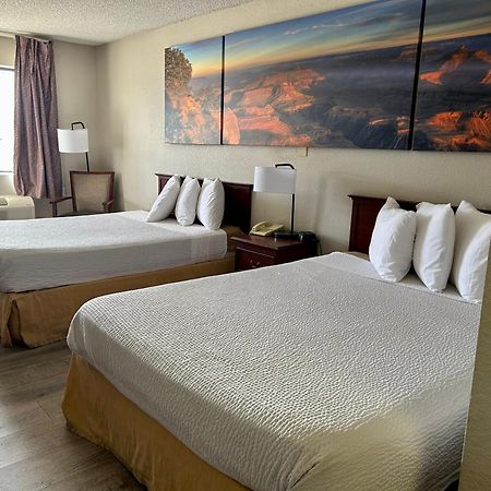 Days Inn By Wyndham Kingman West Dış mekan fotoğraf